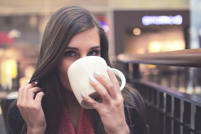 Fremtidens kontorkaffe: Ripple-bægre og miljøvenlige rørepinde sætter standarden